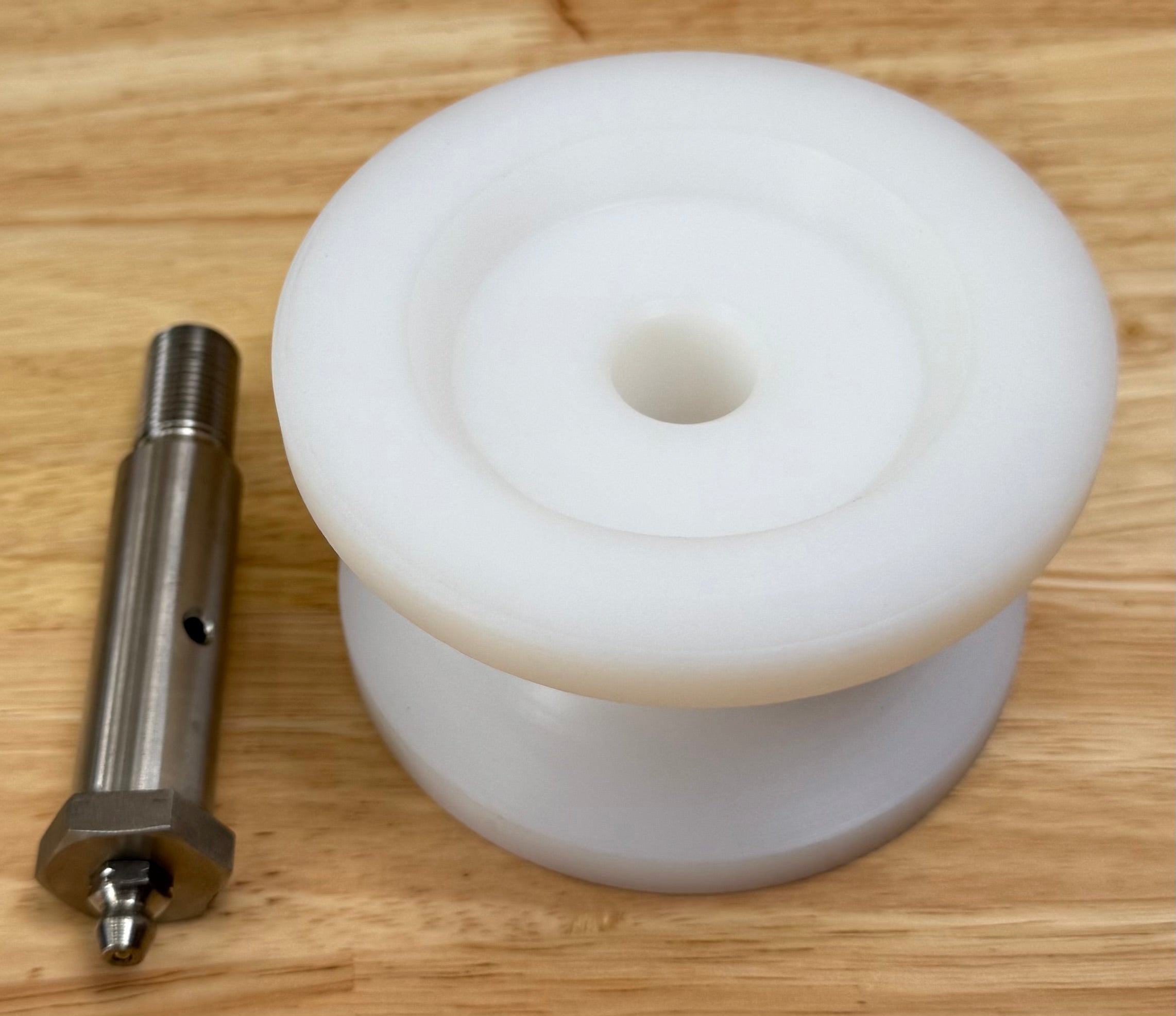 3” Delrin Fairlead Roller w/ SS Pin