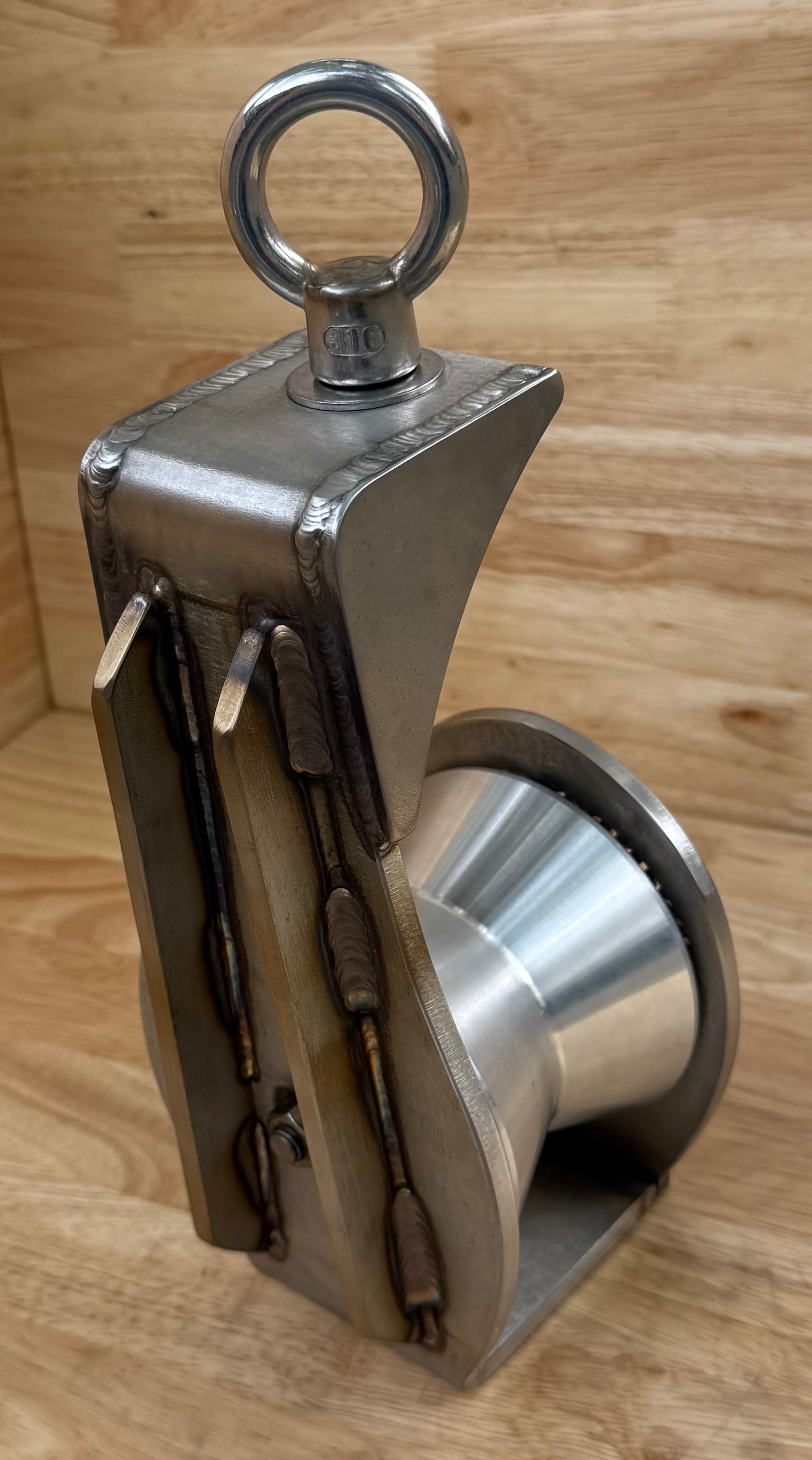 4” Lo-Lip Stainless Steel Block w/ Eye Bolt