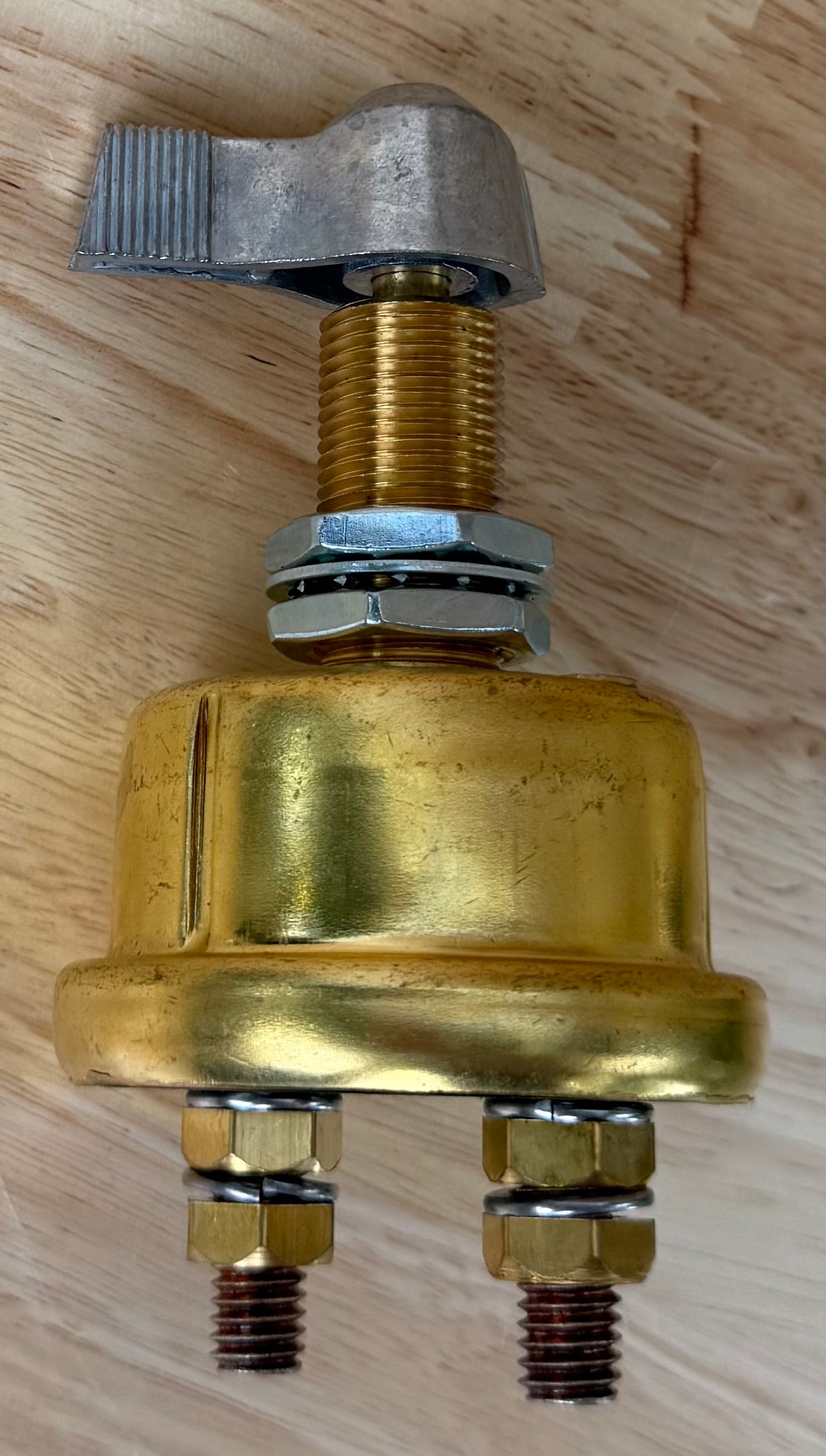 Savage Seas Heavy Duty Marine Bronze On/ Off Disconnect Switch